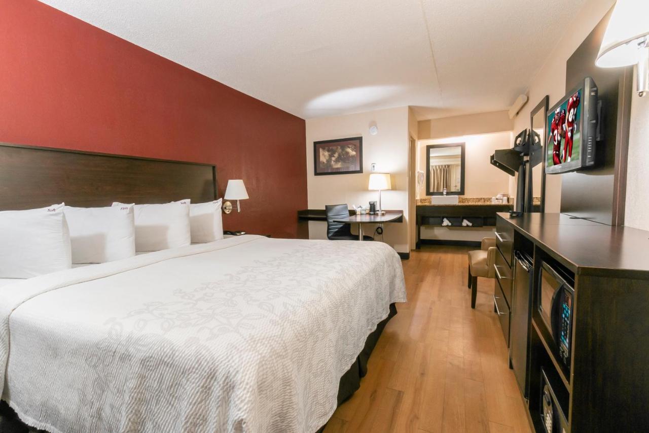 Red Roof Inn Plus+ Columbus-Ohio State University Osu المظهر الخارجي الصورة