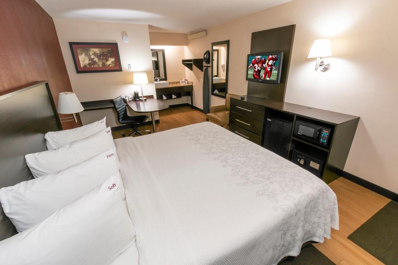 Red Roof Inn Plus+ Columbus-Ohio State University Osu المظهر الخارجي الصورة