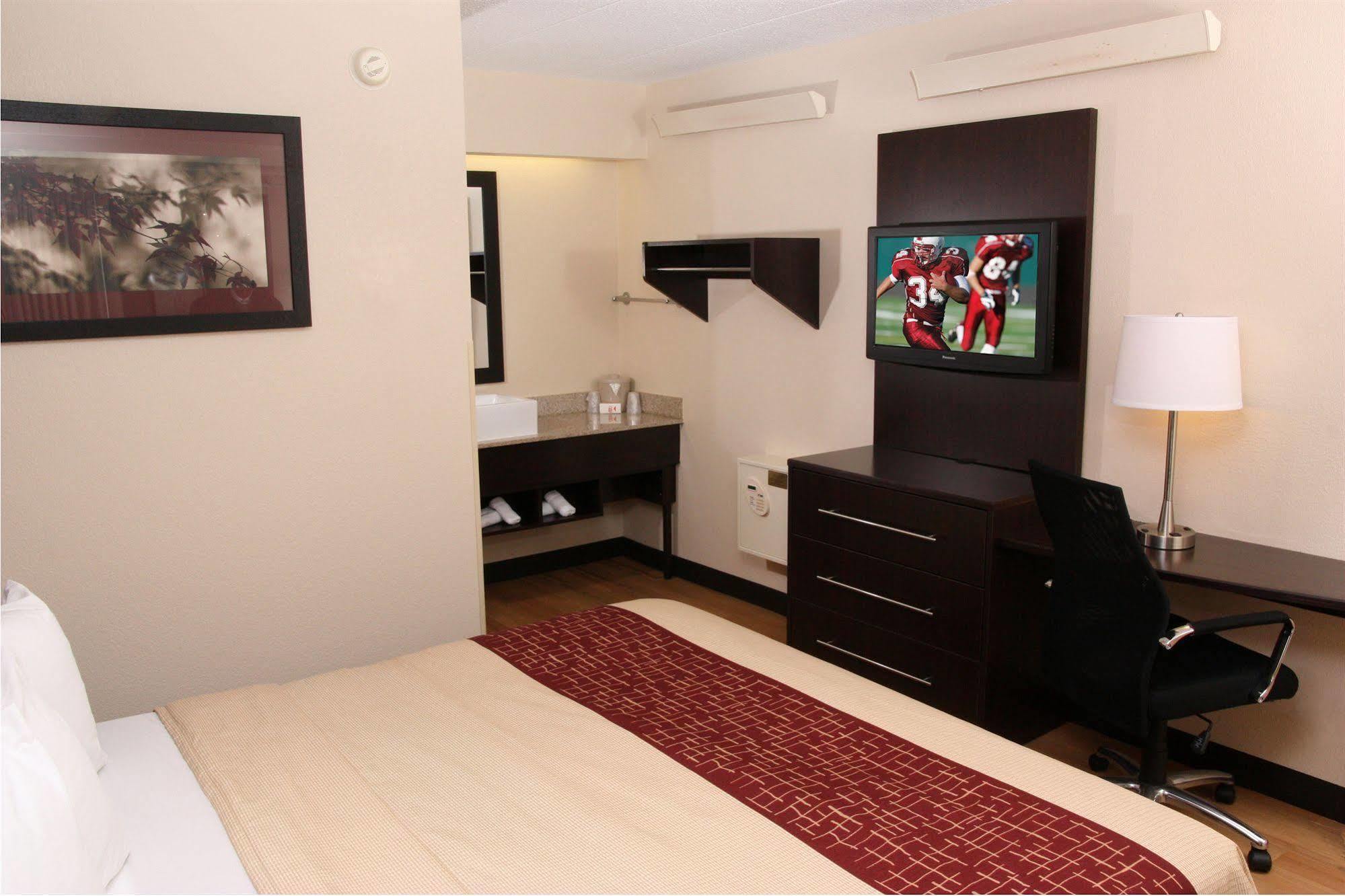 Red Roof Inn Plus+ Columbus-Ohio State University Osu المظهر الخارجي الصورة