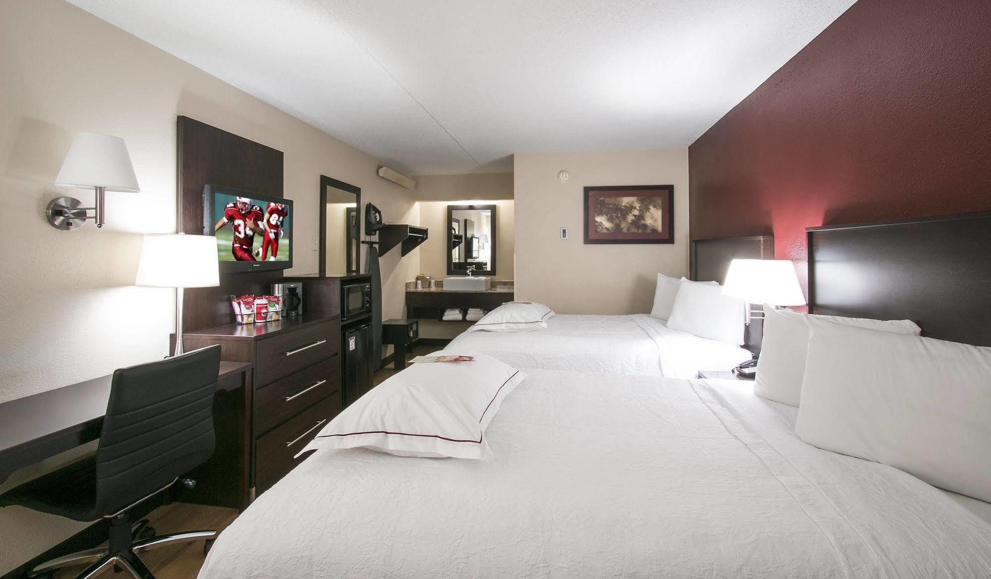 Red Roof Inn Plus+ Columbus-Ohio State University Osu المظهر الخارجي الصورة